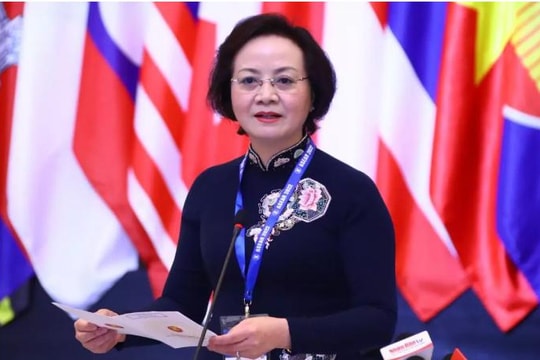 Bộ trưởng Nội vụ Phạm Thị Thanh Trà: Công chức phải nhanh nhạy hơn để xây dựng nền công vụ tốt