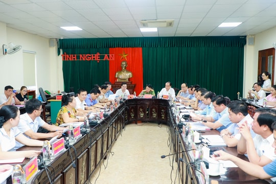 Bí thư Tỉnh uỷ Thái Thanh Quý tiếp công dân phiên định kỳ tháng 8