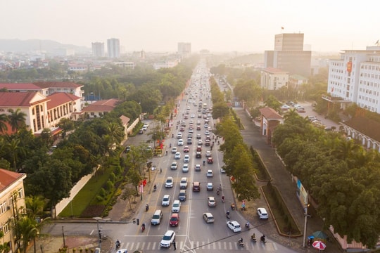 Thông qua đề nghị xây dựng Nghị quyết về thí điểm đấu giá biển số ô tô 