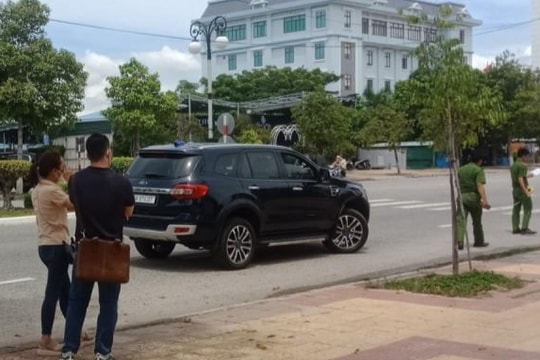 Khởi tố vụ án nữ sinh lớp 12 bị tông tử vong