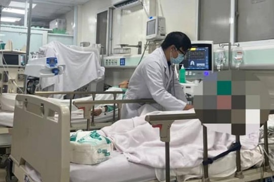  2 người tử vong, 6 người nhập viện sau khi uống rượu trong đó có 1 người Nghệ An