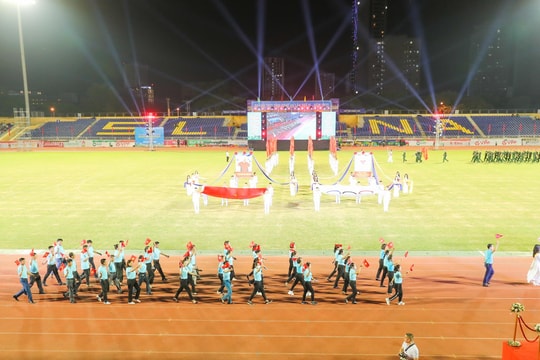 Trang trọng Lễ khai mạc Đại hội Thể dục Thể thao tỉnh Nghệ An năm 2022