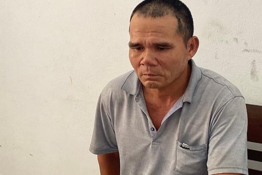 Đốt nhà hàng xóm vì mượn tiền không trả