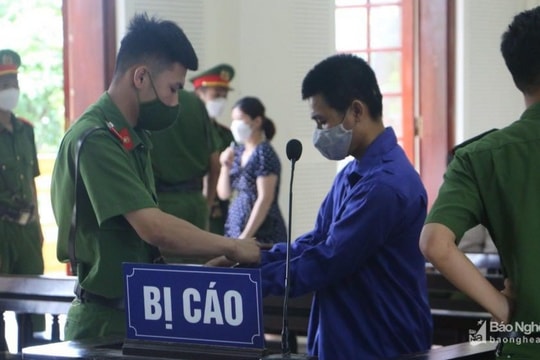 Án mạng sau cây keo rừng