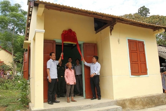 Hướng dẫn mới về kinh phí hỗ trợ nhà ở cho hộ nghèo, hộ cận nghèo