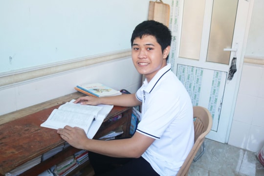 Bí quyết điểm cao của nam sinh trường làng: Không chủ quan với câu dễ, làm đến hài lòng các bài khó