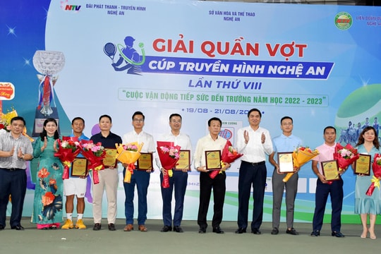 Khai mạc Giải Quần vợt Cúp Truyền hình Nghệ An lần thứ VIII