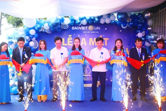 Bảo Việt Nhân thọ Nghệ An khai trương Văn phòng khu vực kiểu mẫu tại Cửa Lò 