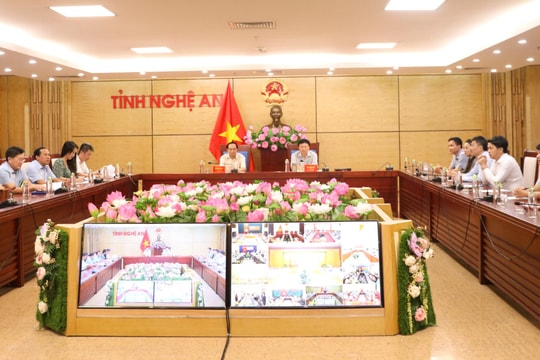 Nghệ An tham gia hội nghị về phát triển thị trường lao động 