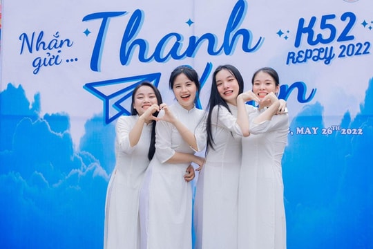 Niềm vinh dự của nữ sinh dân tộc Thái Nghệ An