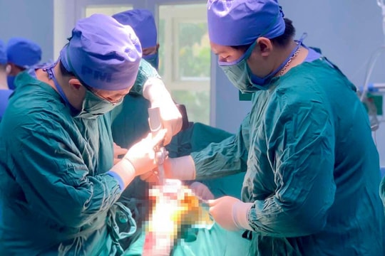 Giải pháp 'vàng' phục hồi vận động cho người bệnh thoái hóa khớp gối