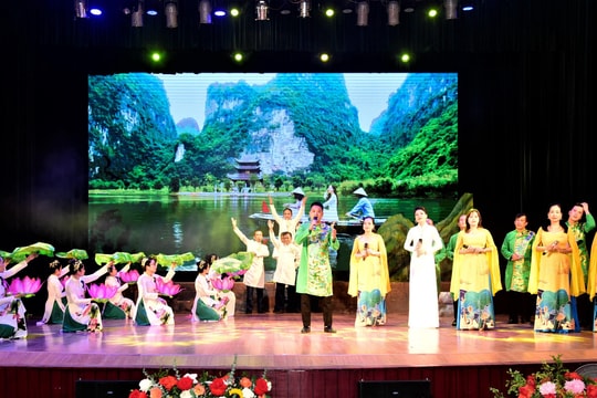 Ra mắt các câu lạc bộ dân ca ví, giặm ngành Văn hóa, Thể thao Nghệ An