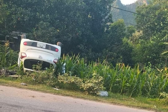 Ô tô đâm trực diện xe máy, 1 người tử vong