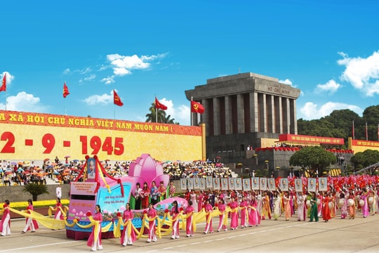 Kỷ niệm 77 năm Ngày Cách mạng Tháng Tám thành công (19/8/1945-19/8/2022) và Quốc khánh 2/9: