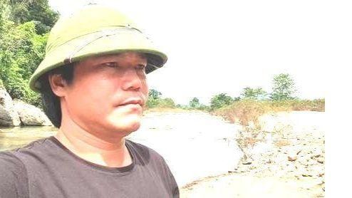 Bắt phóng viên tống tiền phó chủ tịch huyện 300 triệu đồng