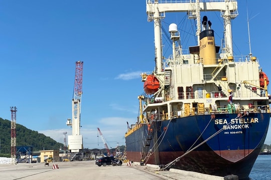 Cảng Nghệ Tĩnh phát huy truyền thống Anh hùng thời kỳ mới