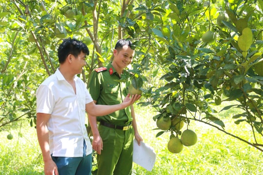 Khi 'về lại' với cộng đồng...