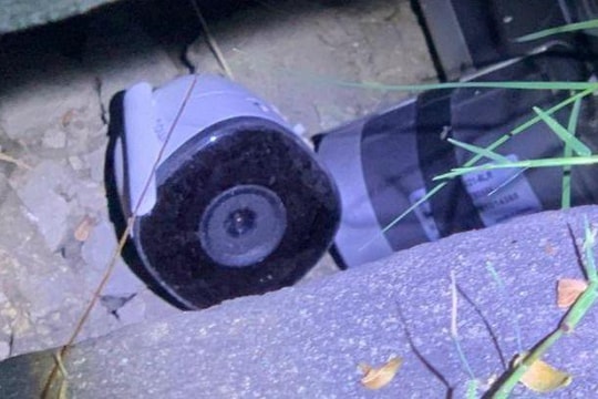 Thanh niên phá hàng loạt camera giám sát an ninh để 'xóa dấu vết'