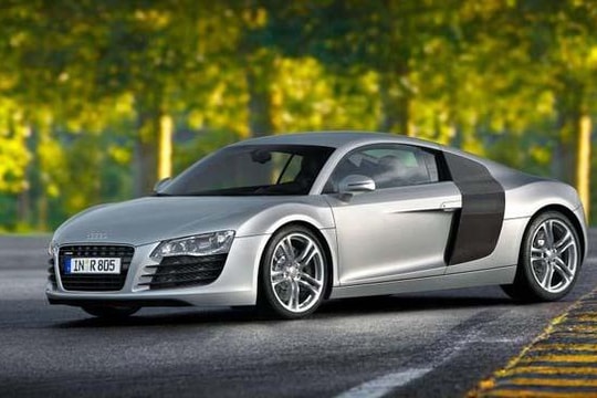 Top 10 siêu xe được quan tâm nhất trên Internet