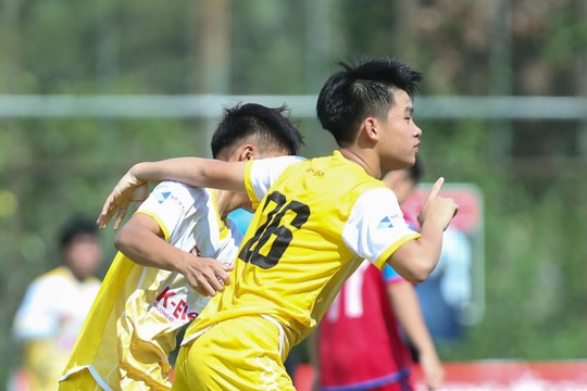 Thắng đậm U17 Hà Nội, U17 Sông Lam Nghệ An vượt qua vòng bảng với điểm số tuyệt đối