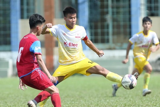 Tứ kết giải U17 Quốc gia 2022: Sông Lam Nghệ An tiếp tục tiến bước