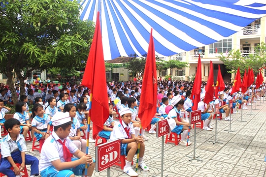 Nghệ An: Tưng bừng lễ khai giảng ở các địa phương 