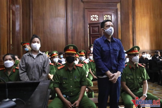 Vụ bé gái 8 tuổi bị bạo hành đến chết: Không truy tố người cha đồng phạm tội ‘giết người’