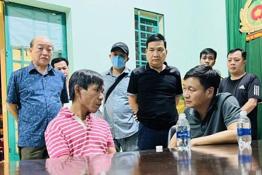 Khởi tố kẻ nổ súng cướp hơn 900 triệu