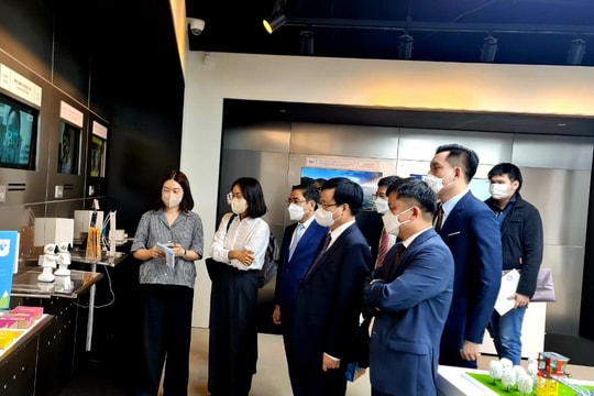 Đoàn công tác tỉnh Nghệ An thăm, làm việc với chính quyền tỉnh Gyeonggi, Hàn Quốc