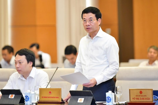 Bộ trưởng Bộ Thông tin và Truyền thông: Sửa Luật Giao dịch điện tử để thể chế hóa chủ trương về kinh tế số, chuyển đổi số