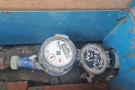 Đồng hồ vẫn quay khi không sử dụng nước 