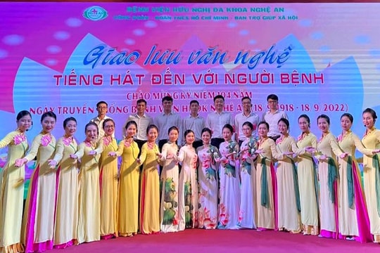 Bệnh viện Hữu nghị Đa khoa Nghệ An: Sôi nổi các hoạt động chào mừng kỷ niệm 104 năm ngày truyền thống 