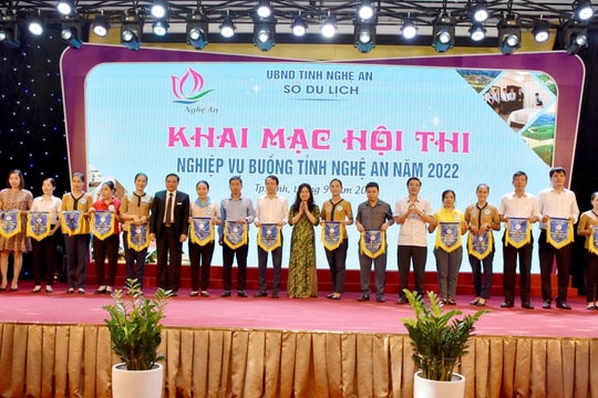 Nghệ An: Gần 30 thí sinh tham gia Hội thi Nghiệp vụ buồng năm 2022