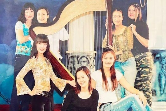 Ảnh hồi trẻ xinh đẹp, đáng yêu của Vân Dung 'đốn tim' fan