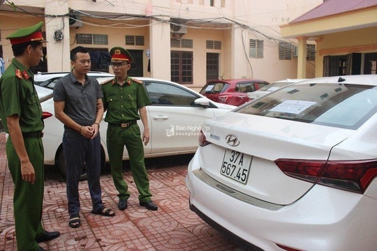 Nghệ An: Bắt nhóm đối tượng thuê 27 ô tô tự lái rồi đem bán, cầm cố