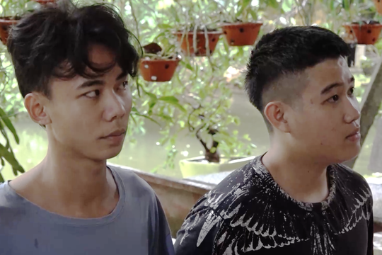 Không chấp nhận trả tiền 'mai mối tình cảm', một người Mỹ gốc Việt bị nhóm đối tượng chém trọng thương