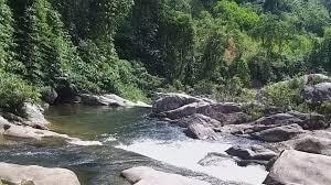 3 học sinh thương vong khi xe đạp điện mất lái, lao xuống suối