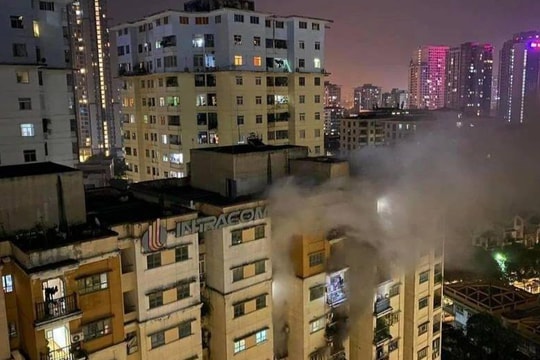 Đốt tủ dọa bạn gái, gây cháy chung cư