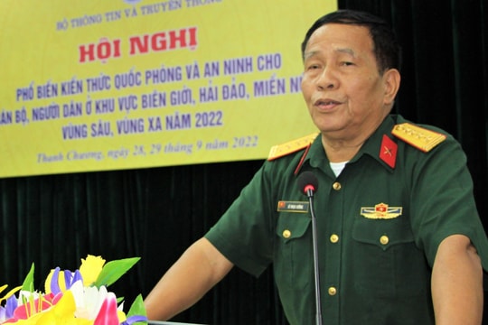 Phổ biến kiến thức quốc phòng, an ninh cho cán bộ, người dân khu vực biên giới, vùng sâu, vùng xa