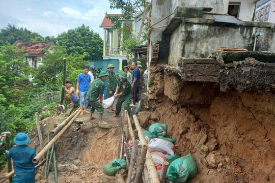 Tân Kỳ, Hoàng Mai hỗ trợ dân di dời khỏi vùng sạt lở, nhà sụt lún