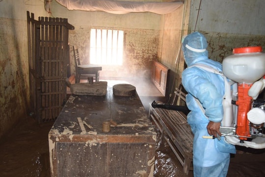 Chủ động phòng chống các loại dịch bệnh do mưa lũ gây ra