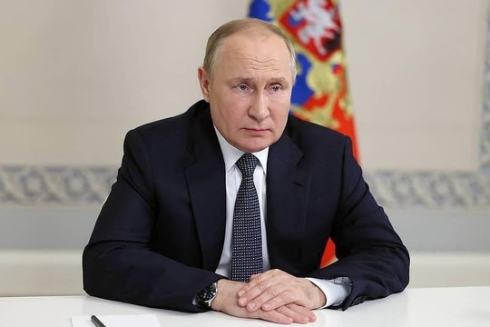 Tổng thống Putin ký sắc lệnh công nhận độc lập của các vùng Zaporozhye, Kherson