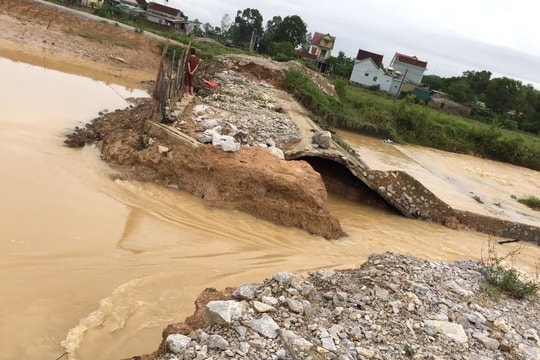 Yên Thành: Nhiều công trình thủy lợi hư hỏng, gần 3.000 hộ dân đang bị cô lập