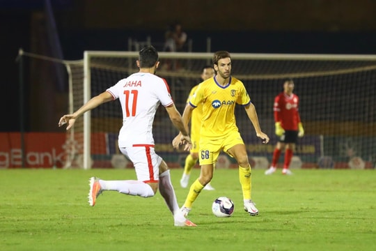 Mong chờ những ngày 'giông bão' sẽ qua đi ở 'chảo lửa' thành Vinh