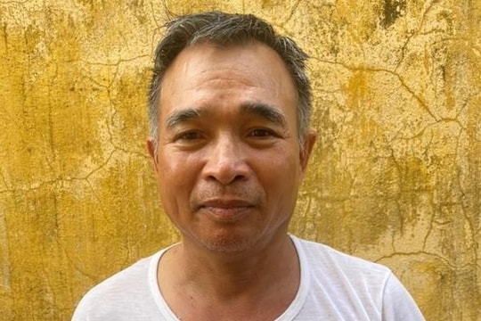 Tạm giữ hình sự đối tượng phóng hỏa giết con đẻ 