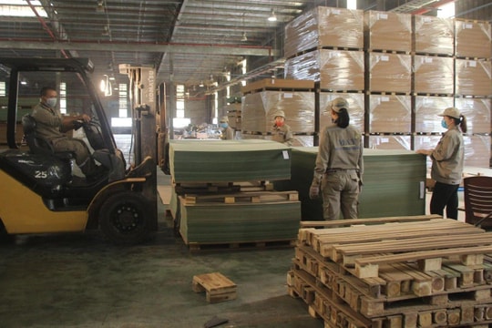 Nghệ An: Đảm bảo an toàn vệ sinh lao động cho công nhân