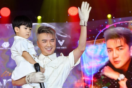 Đàm Vĩnh Hưng bất ngờ công khai danh tính con trai ruột giấu kín