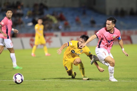 Trăn trở đôi bờ sông Lam về bóng đá xứ Nghệ 