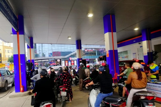 Nghệ An đảm bảo nguồn cung và bình ổn thị trường xăng, dầu trên địa bàn