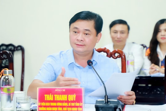 Bí thư Tỉnh ủy Nghệ An Thái Thanh Quý tiếp công dân phiên định kỳ tháng 10